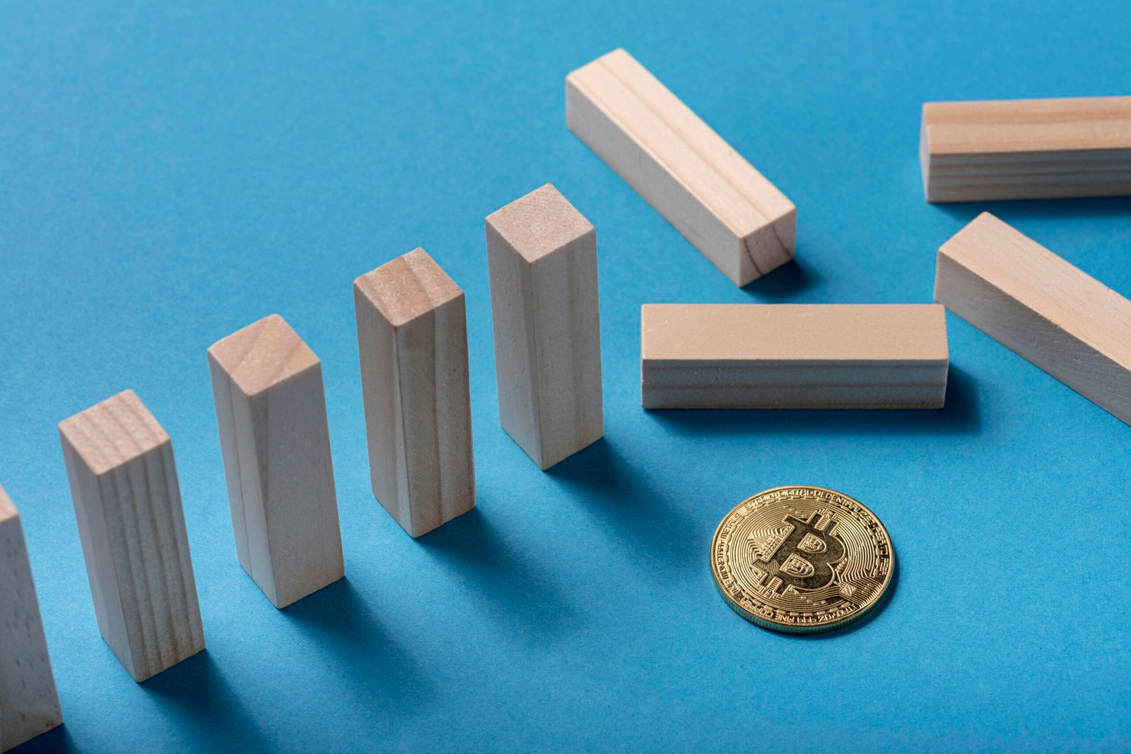 Crypto Investment Strategy for Beginners in 2025 | Start Smart & Safe