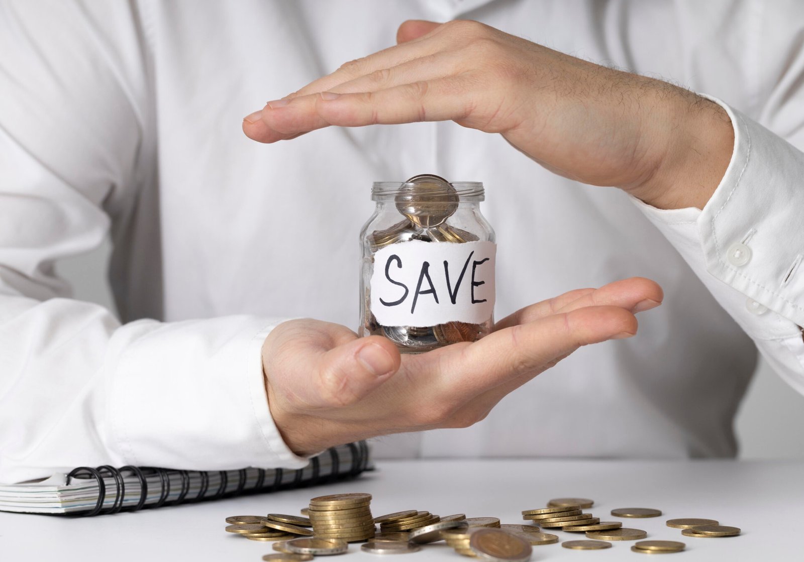 How to Start an Emergency Fund on a Low Income | 8 Newbie ways