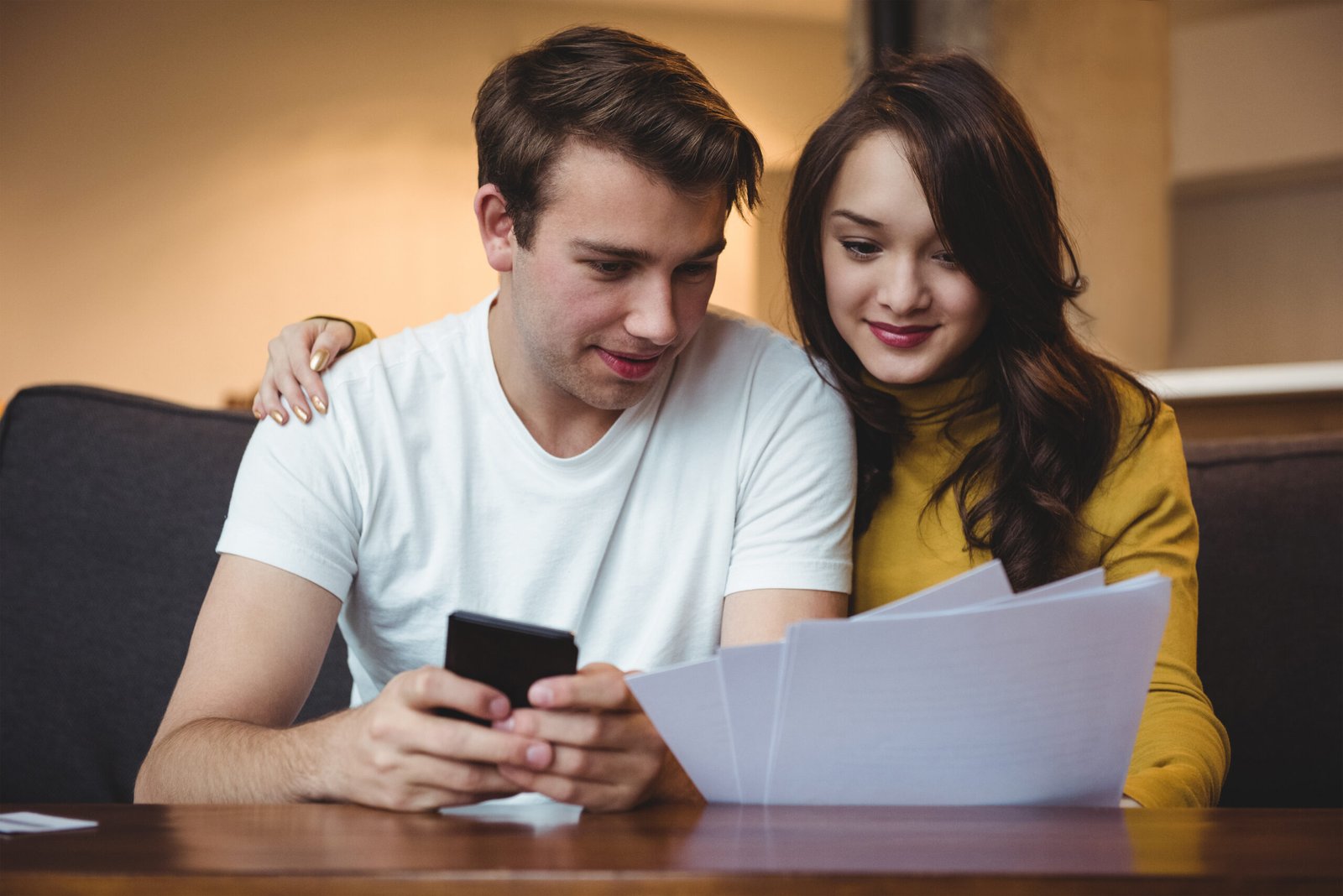 8 Best Ways to Split Bills with Housemates