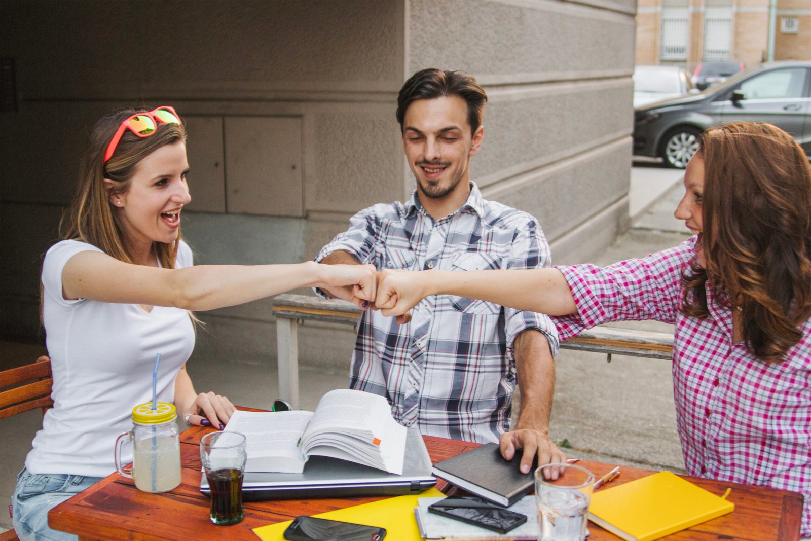 How Local Community Bonds Work | 5 Secret ways to understand