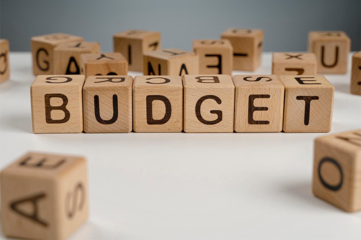 7 Smart Budget Wins for Freelancers in 2025