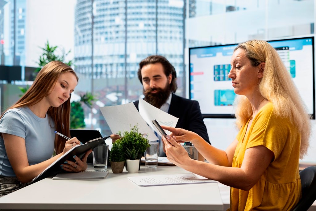 What are some of the investing options offered at banks?